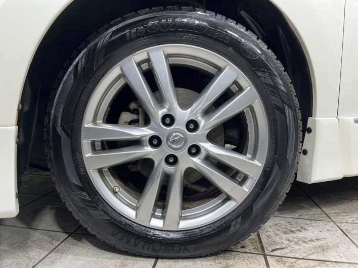 2012 Nissan Elgrand DBA-TNE52 (UW-69f4969bc3726)[6]