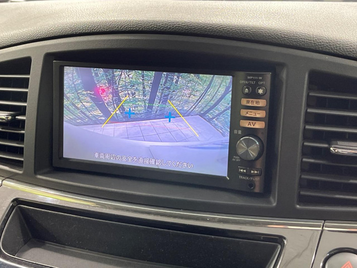 2012 Nissan Elgrand DBA-TNE52 (UW-69f4969bc3726)[14]