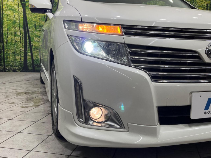2012 Nissan Elgrand DBA-TNE52 (UW-69f4969bc3726)[17]