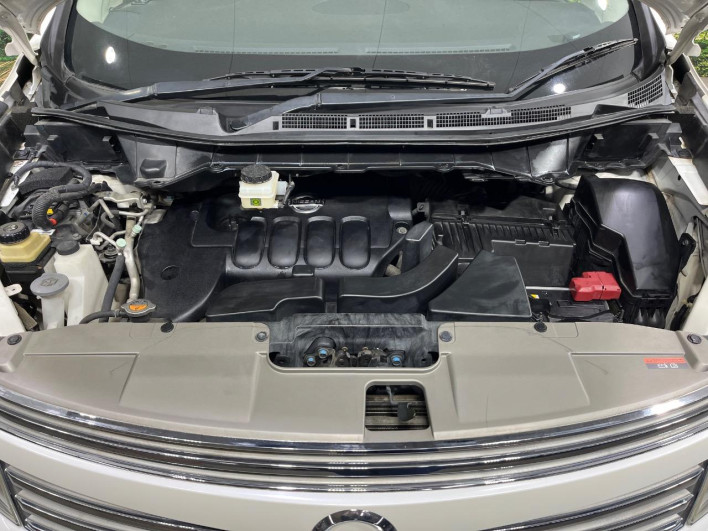 2012 Nissan Elgrand DBA-TNE52 (UW-69f4969bc3726)[4]