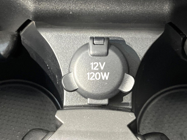 2014 Lexus LS DAA-UVF45 (UW-69f496a21d837)[28]