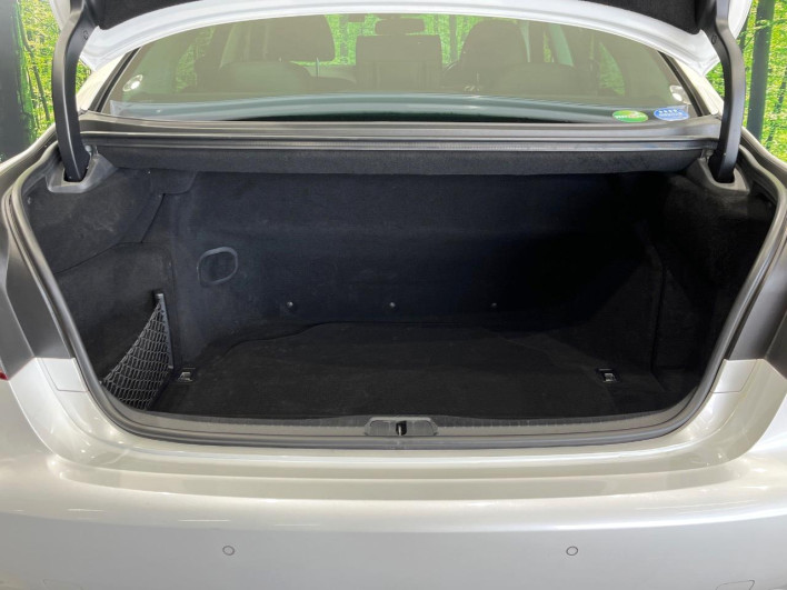 2014 Lexus LS DAA-UVF45 (UW-69f496a21d837)[8]