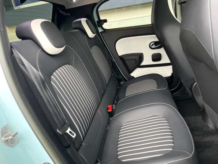 2022 Renault Twingo 3BA-AHH4B (UW-69f496a44c261)[27]
