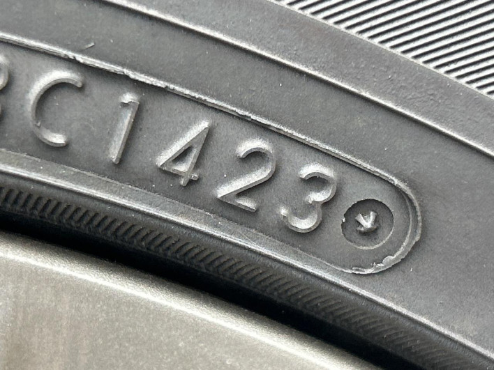 2015 Subaru Levorg DBA-VM4 (UW-69f496a645917)[10]