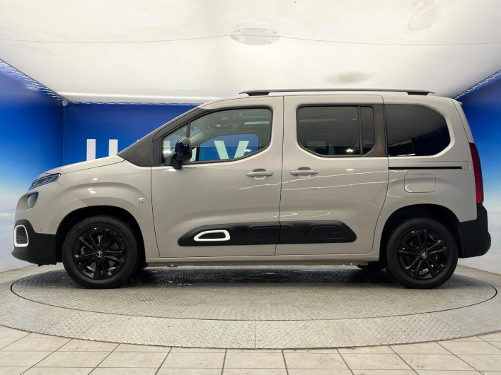 2022 Citroen Berlingo 3DA-K9CYH01 (UW-69f496a965f5f)[12]