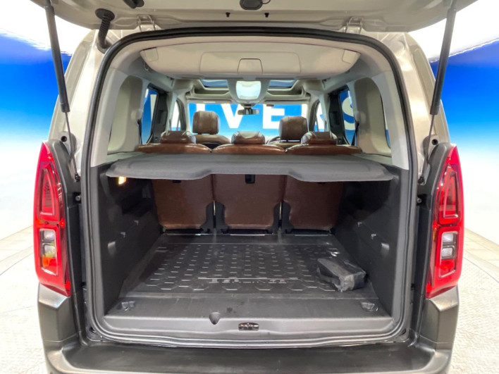 2022 Citroen Berlingo 3DA-K9CYH01 (UW-69f496a965f5f)[18]