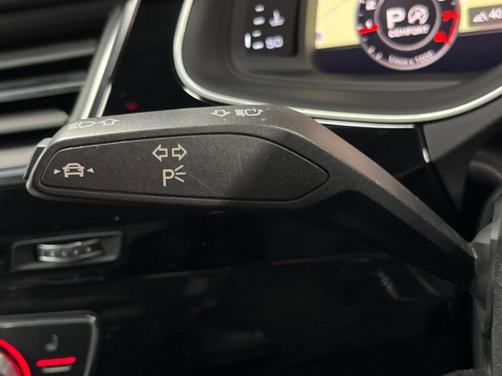2019 Audi Q7 ABA-4MCYRA (UW-69f496ab3321c)[25]