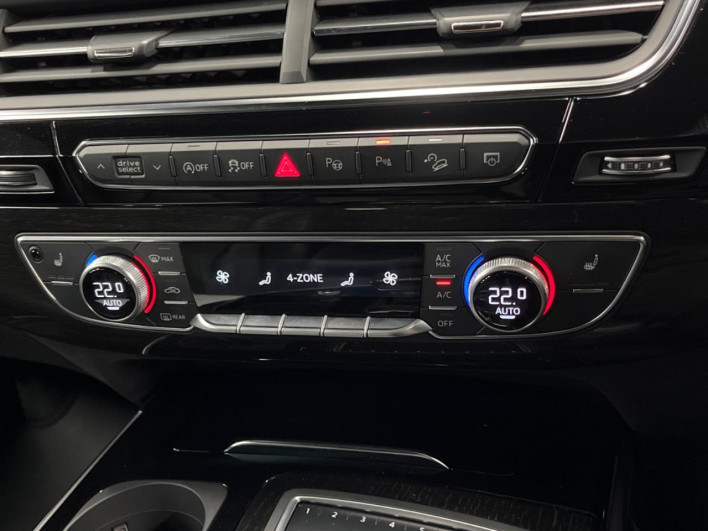 2019 Audi Q7 ABA-4MCYRA (UW-69f496ab3321c)[17]