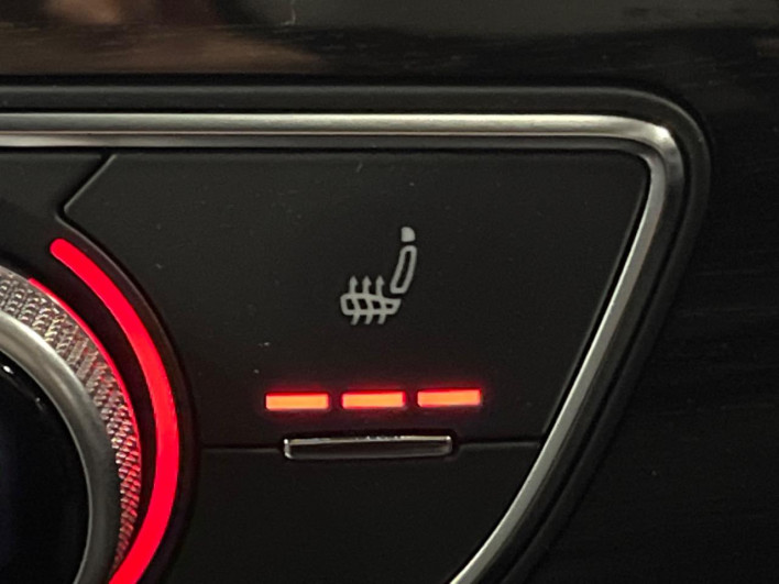 2019 Audi Q7 ABA-4MCYRA (UW-69f496ab3321c)[18]