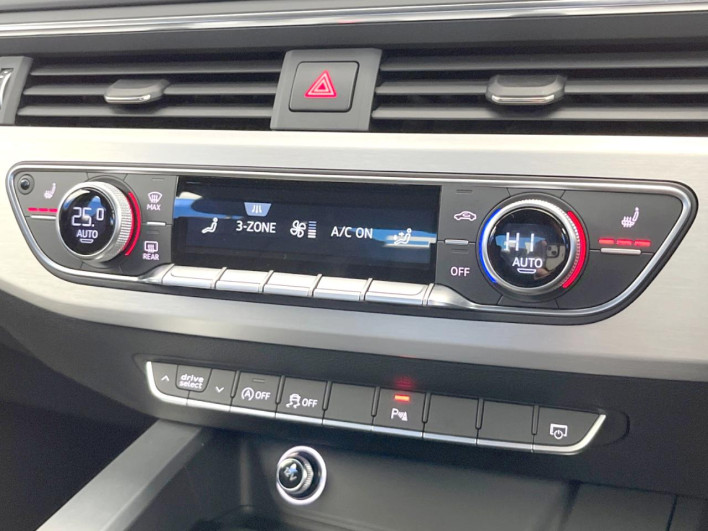 2016 Audi A4 ABA-8WCYRF (UW-69f496ab99513)[13]