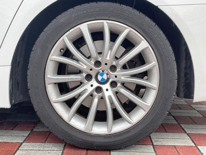 2015 BMW 5 Series DBA-XG20 (UW-69f496ad8d4f7)[17]