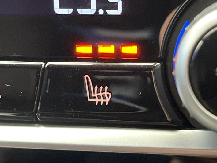 2020 BMW X3 3DA-UZ20 (UW-69f496ae5602d)[18]