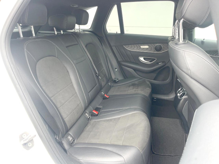 2017 Mercedes Benz GLC DBA-253946 (UW-69f496afe3603)[21]