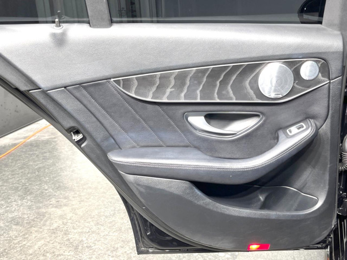 2019 Mercedes Benz C CLASS STATION WAGON DAA-205277 (UW-69f496b3a8184)[12]