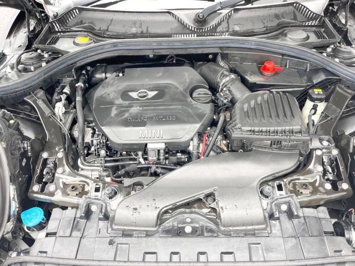 2017 Rover Mini LDA-LR20 (UW-69f496b50aa4a)[4]