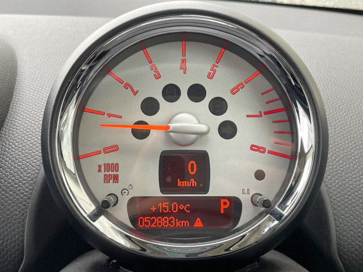 2014 Rover Mini CBA-SS16 (UW-69f496b6deff5)[25]