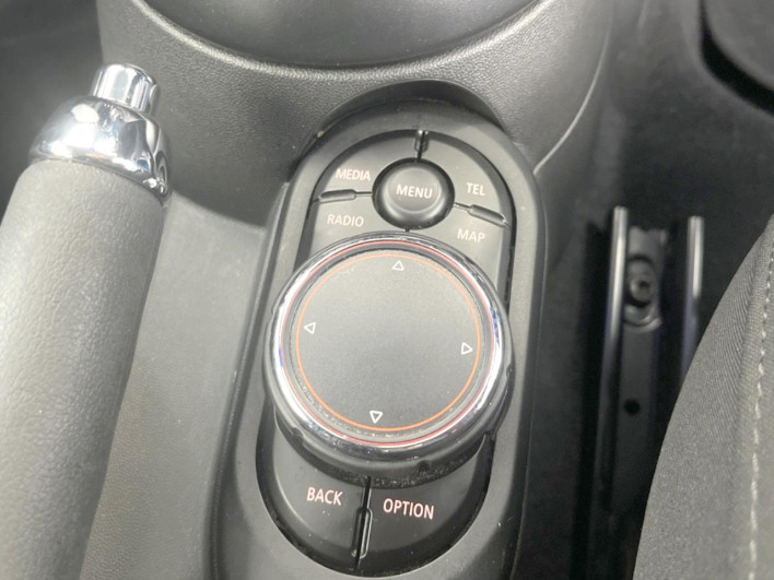 2015 Rover Mini DBA-XM20 (UW-69f496b748616)[19]