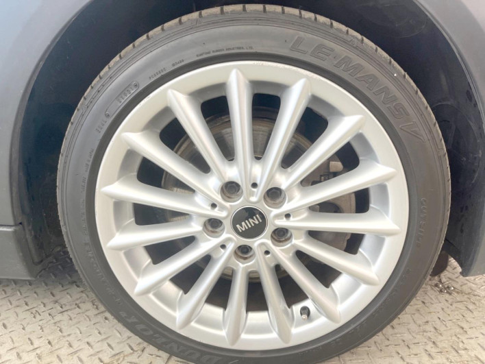2015 Rover Mini DBA-XM20 (UW-69f496b748616)[23]