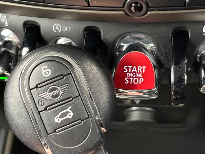 2020 Rover Mini LDA-YT20 (UW-69f496b76d4ef)[17]