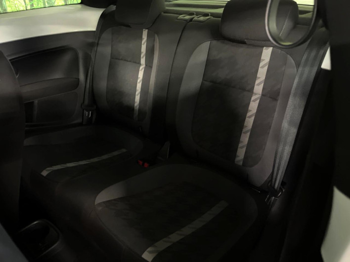 2016 Volkswagen The Beetle DBA-16CBZ (UW-69f496b821f46)[10]
