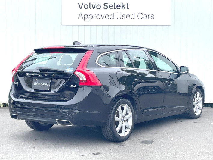 2015 Volvo V60 LDA-FD4204T (UW-69f496b951ad0)[17]