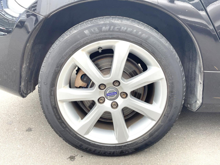 2015 Volvo V60 LDA-FD4204T (UW-69f496b951ad0)[29]