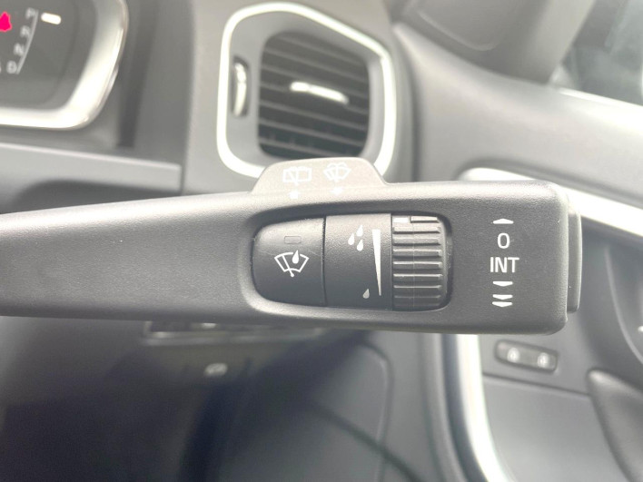 2015 Volvo V60 LDA-FD4204T (UW-69f496b951ad0)[10]