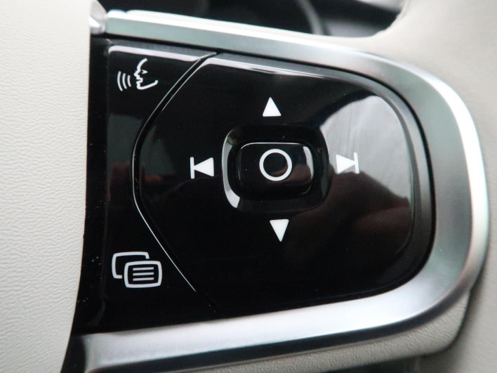 2024 Volvo XC90 5LA-LB420XCP2A (UW-69f496b988ea6)[13]