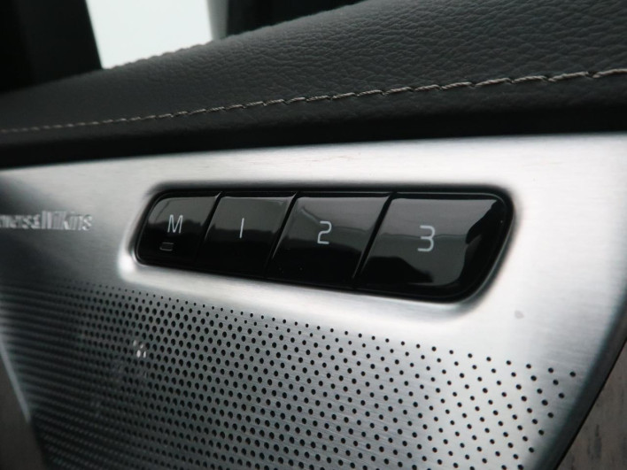 2024 Volvo XC90 5LA-LB420XCP2A (UW-69f496b988ea6)[23]