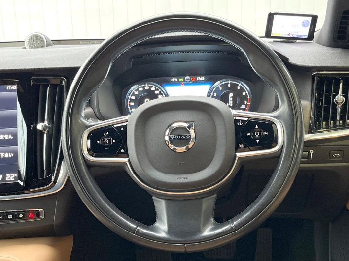 2017 Volvo V90 DBA-PB420 (UW-69f496bbf0625)[28]