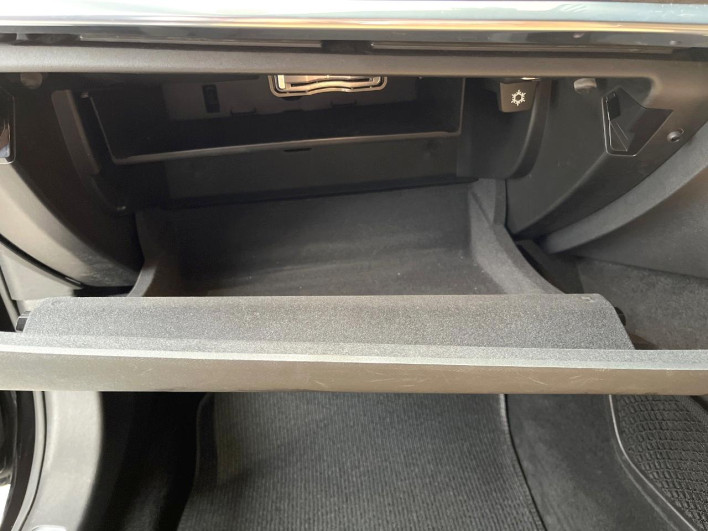 2017 Volvo V90 DBA-PB420 (UW-69f496bbf0625)[23]