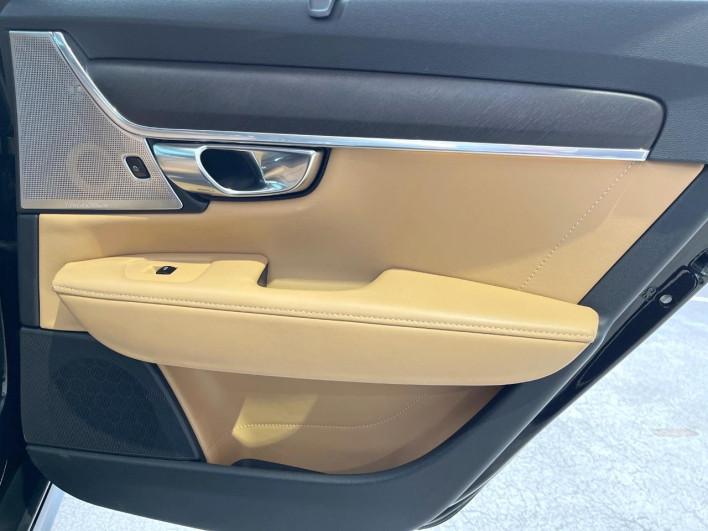 2017 Volvo V90 DBA-PB420 (UW-69f496bbf0625)[10]