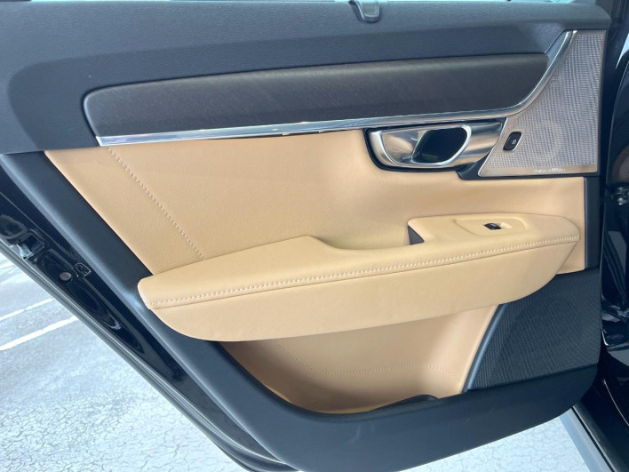 2017 Volvo V90 DBA-PB420 (UW-69f496bbf0625)[20]