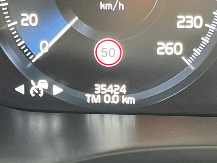 2019 Volvo XC60 LDA-UD4204TXC (UW-69f496bd9b675)[2]