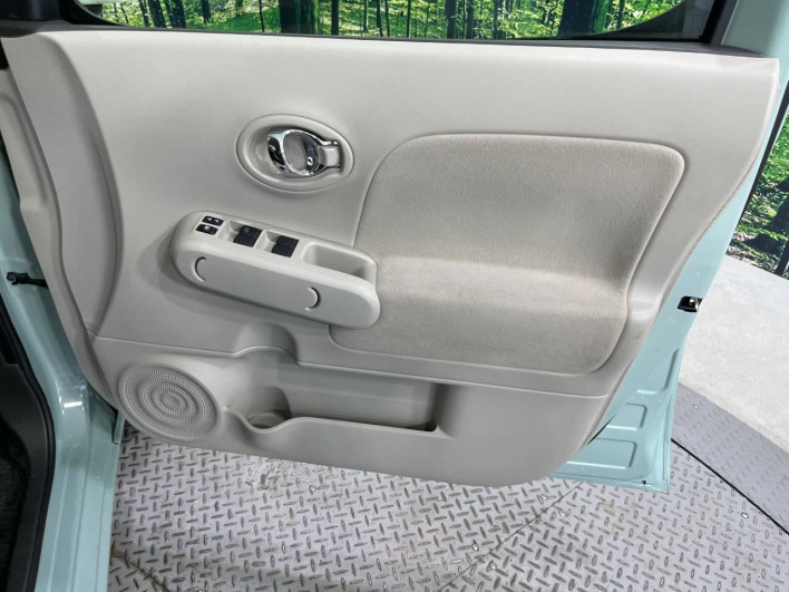 2014 Nissan Cube DBA-Z12 (UW-69f496c04c849)[25]