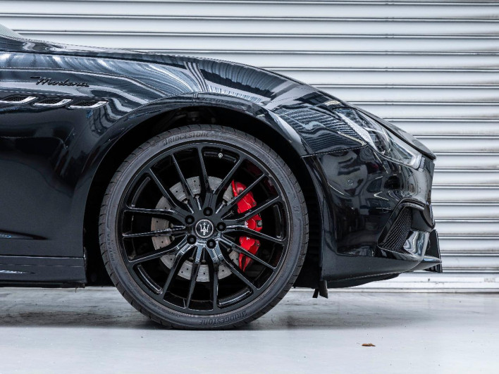 2021 Maserati Ghibli 7BA-MG30 (UW-69f496c0edaa3)[25]