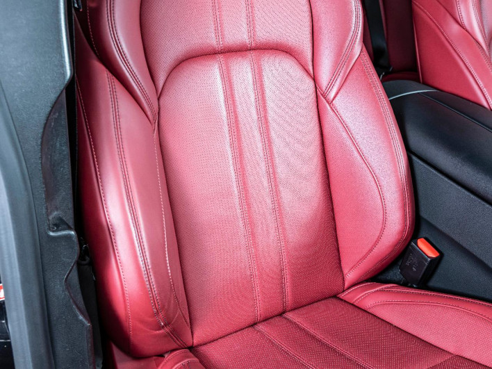 2021 Maserati Ghibli 7BA-MG30 (UW-69f496c0edaa3)[17]