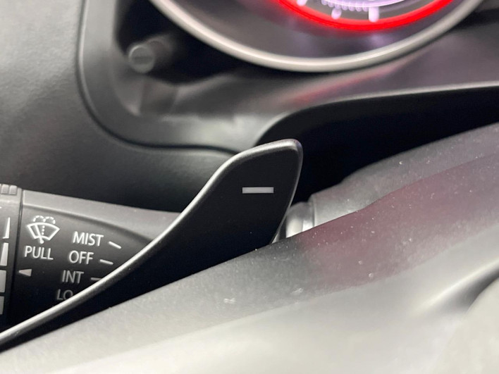 2019 Suzuki Swift DAA-ZC53S (UW-69f496c1eb48f)[23]