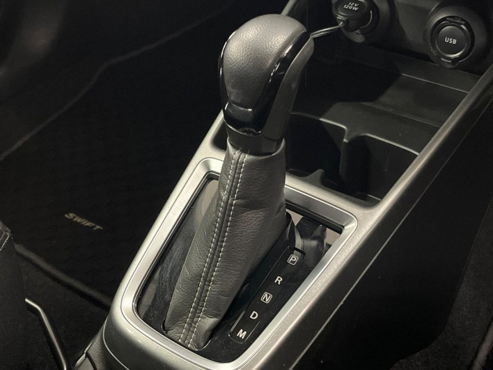 2019 Suzuki Swift DAA-ZC53S (UW-69f496c1eb48f)[25]