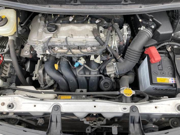 2010 Toyota Noah DBA-ZRR70G (UW-69f496c6a6b79)[22]