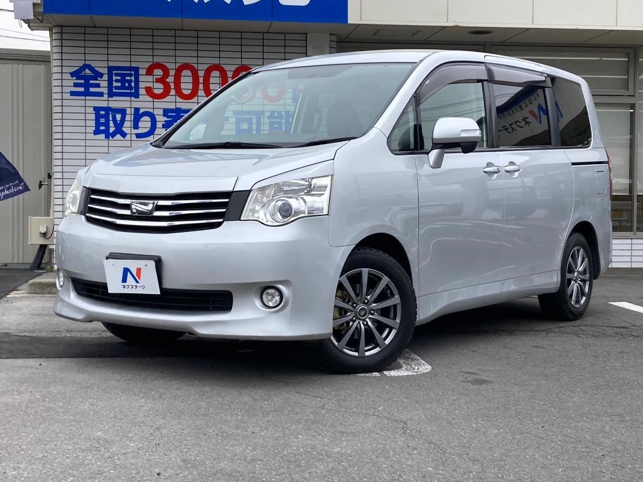 2010 Toyota Noah DBA-ZRR70G