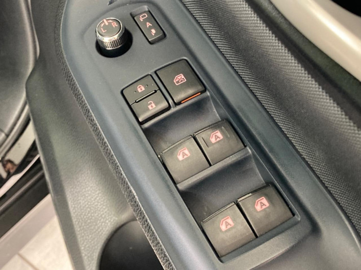 2014 Toyota Noah DBA-ZRR80W (UW-69f496c702ee0)[29]