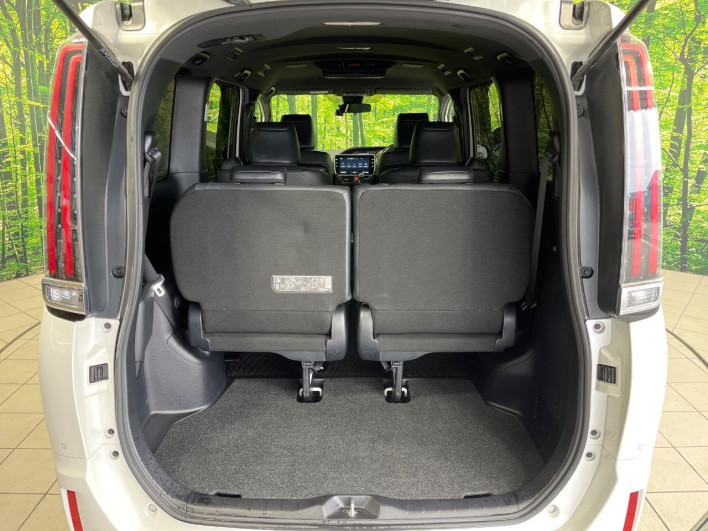 2019 Toyota Esquire DBA-ZRR80G (UW-69f496ca51c98)[26]