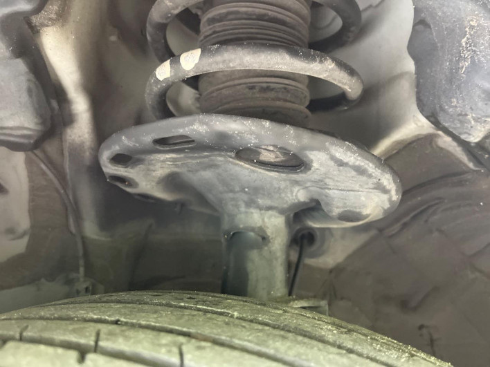 2019 Toyota Esquire DBA-ZRR80G (UW-69f496ca51c98)[17]