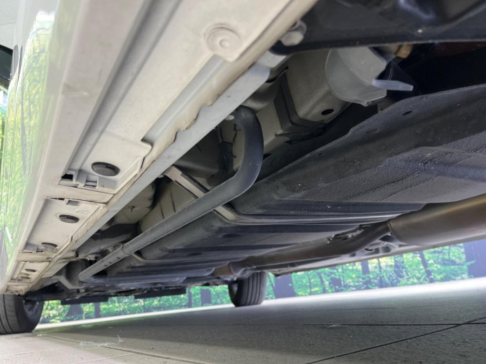 2019 Toyota Esquire DBA-ZRR80G (UW-69f496ca51c98)[23]
