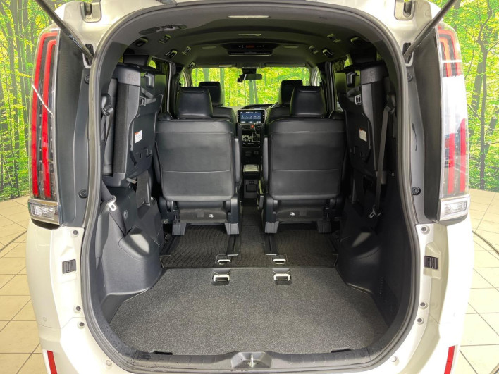 2019 Toyota Esquire DBA-ZRR80G (UW-69f496ca51c98)[29]