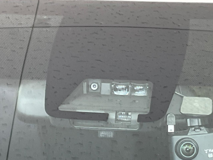 2019 Toyota Esquire DBA-ZRR80G (UW-69f496ca51c98)[19]