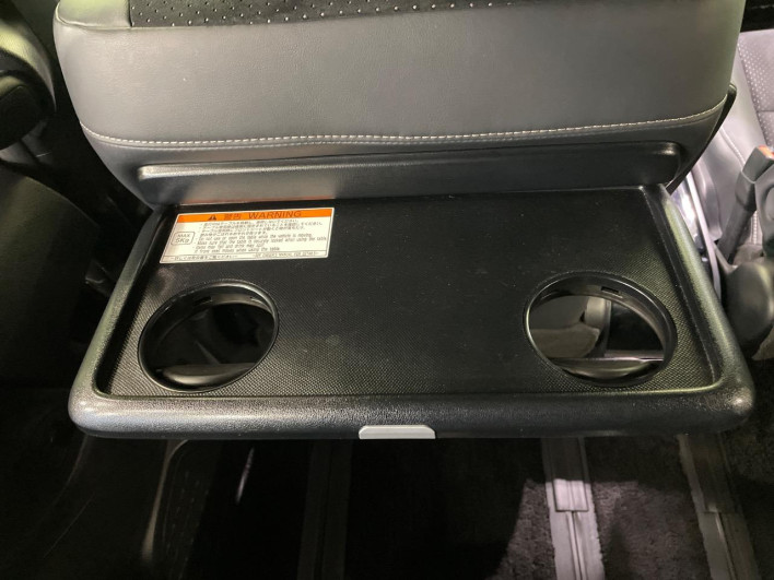 2020 Toyota Voxy 3BA-ZRR80W (UW-69f496cbc31a0)[27]