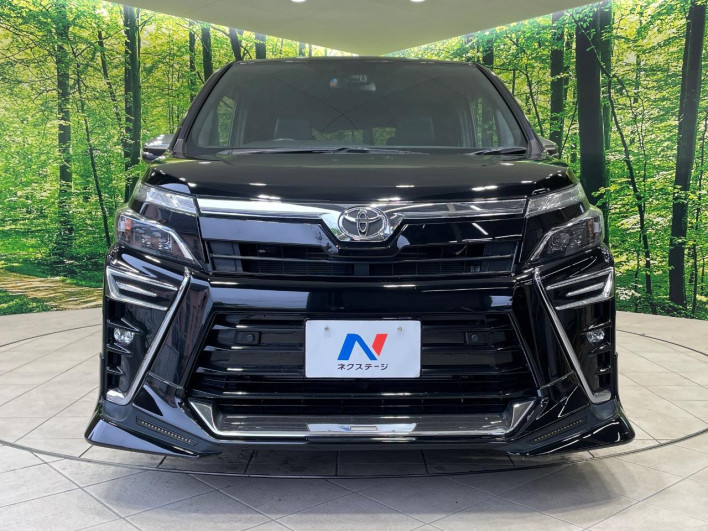 2020 Toyota Voxy 3BA-ZRR80W (UW-69f496cbc31a0)[10]