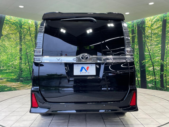 2020 Toyota Voxy 3BA-ZRR80W (UW-69f496cbc31a0)[13]